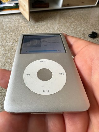 Apple iPod Classic plateado