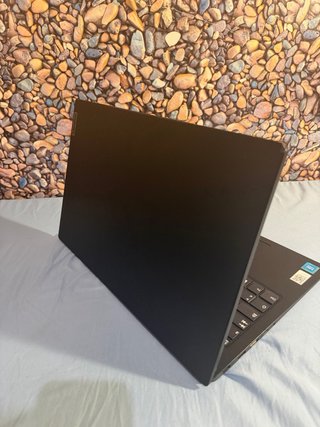 Lenovo V15 512GB