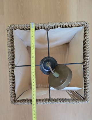 Lámpara de techo de mimbre y papel