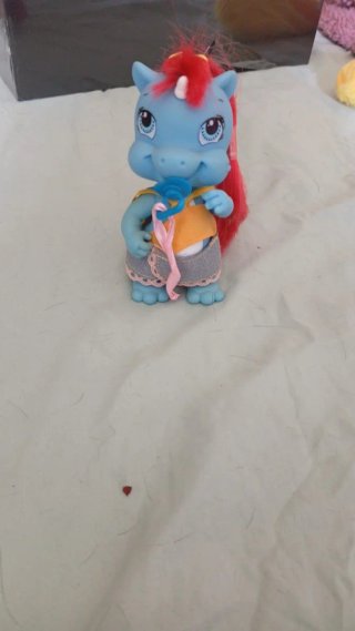 Juguete Unicornio Azul con Chupete