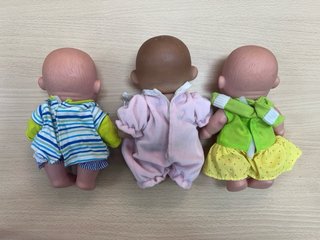 Pack 3 muñecos bebé