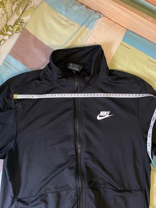 Chaqueta negra con cremallera Nike XS