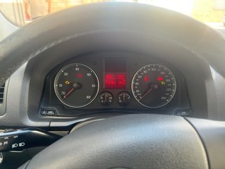 Volkswagen Golf 2004