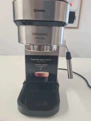 Cafetera Cecotec Cafelizzia 790 Steel