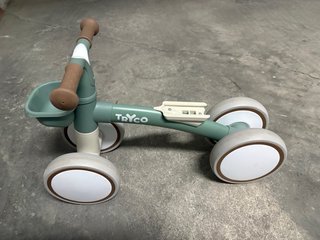 Triciclo infantil Tryco Luna Stonegreen