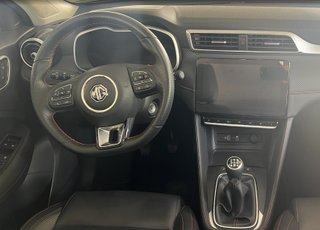 MG ZS 1.5 LUXURY GASOLINA 2023