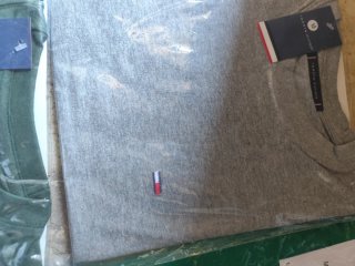 Haz tú lote con cada camiseta de marca