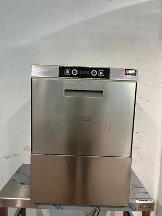 Lavavajillas industrial con bomba desague de 50x50
