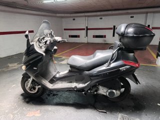 Vento Moto Piaggio X evo 125cc