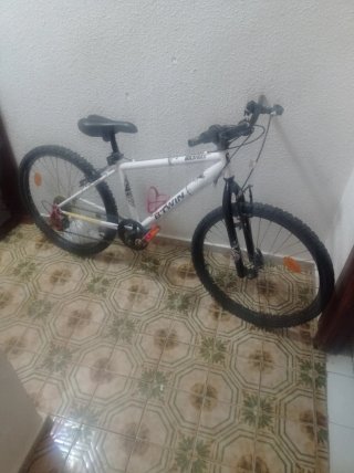 Bicicleta B'Twin Rockrider 24 pulgadas