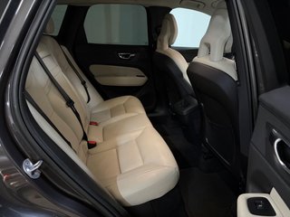 VOLVO XC60 2.0 B4 D Core Auto 2023