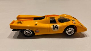 Porsche 917 Amarillo Dorsal 14 Scalextric