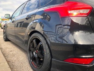 Ford Focus gasolina pegatina C