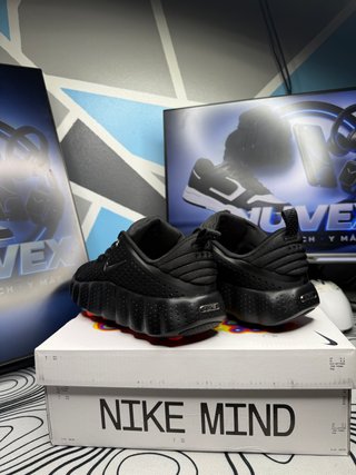 Nike Air Max Negras Talla 42 Nuevas