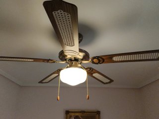 Ventilador de techo con luz