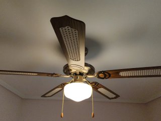 Ventilador de techo con luz