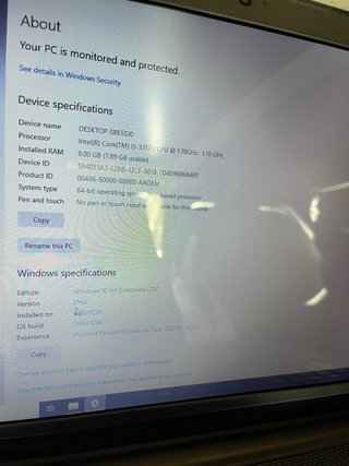 Dell Inspiron 17 3721