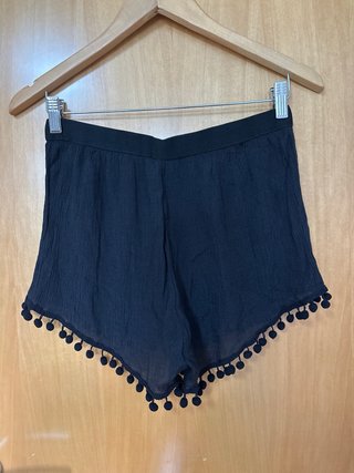 Shorts estilo pareo negros