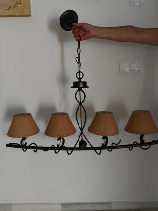 Lámpara de salón estilo rústica