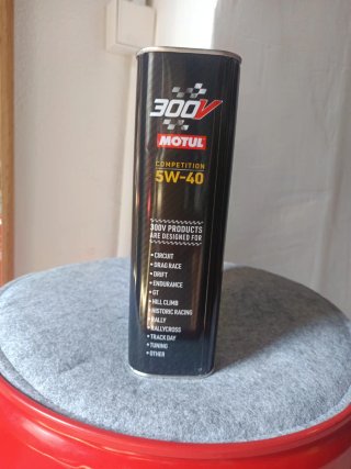 Aceite lubricante Motul 300V Competicion 5w40