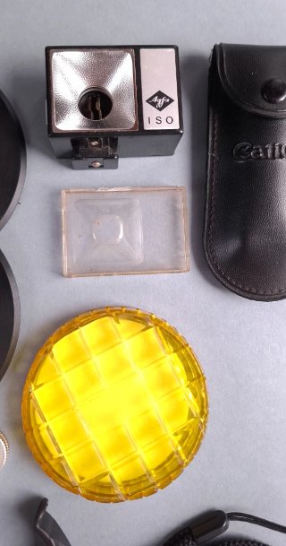 LOTE DE ARTÍCULOS FOTOGRÁFICOS.