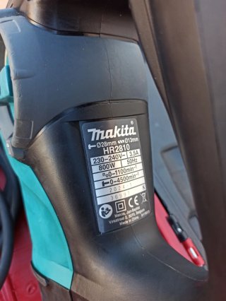 Martillo Combinado Makita HR2810
