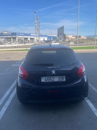 PEUGEOT 208 1.6 HDi 92 CV 2015