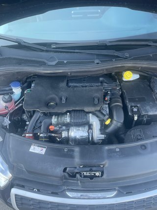 PEUGEOT 208 1.6 HDi 92 CV 2015