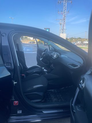 PEUGEOT 208 1.6 HDi 92 CV 2015