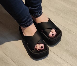 Sandalias Zara Home Negras Plataforma
