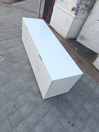 Mueble TV o cajonera blanca 4 cajones