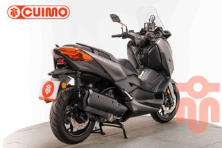 YAMAHA XMAX 300