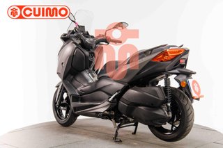 YAMAHA XMAX 300