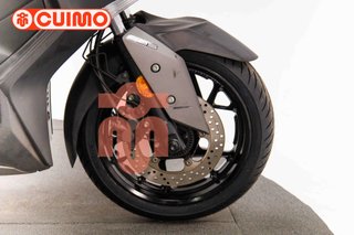 YAMAHA XMAX 300