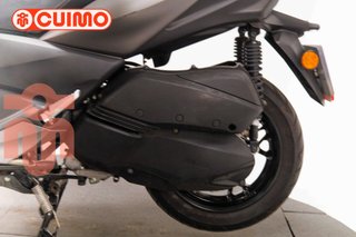 YAMAHA XMAX 300