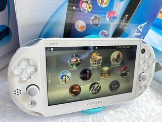 PS Vita Sony Blanca