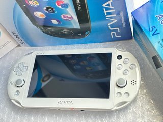 PS Vita Sony Blanca