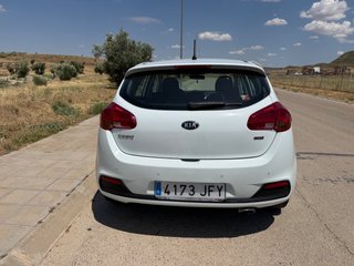 KIA ceed 1.6 CRDi VGT 128cv Drive