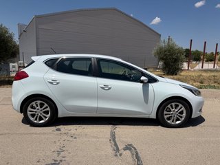 KIA ceed 1.6 CRDi VGT 128cv Drive