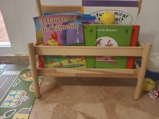 Expositor de libros Ikea flisat