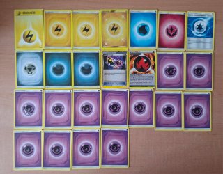 Caja y energías Pokemon