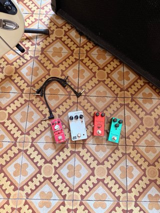 Pack Guitarra Fender + Amplificador Crate