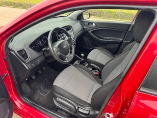HYUNDAI i20 1.2 MPI Essence