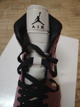 Wmns Air Jordan Mid Viola