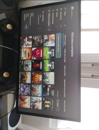 Xbox Series S +2 Mando + 2TB + 45 Juegos