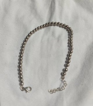 Pulsera de plata de bolitas