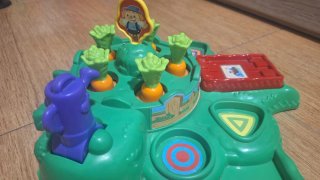 Tut tut animals. Granja con  huerto