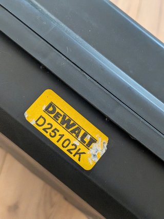 Trapano a percussione Dewalt D25102K
