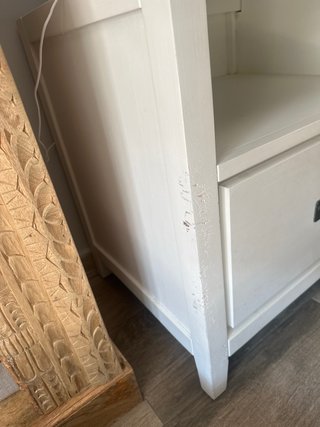Mueble TV madera y tela blanco