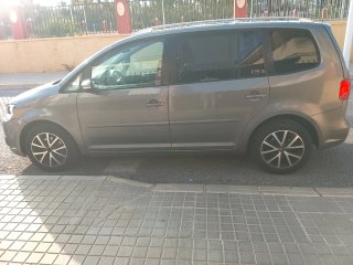Volkswagen Touran 2011